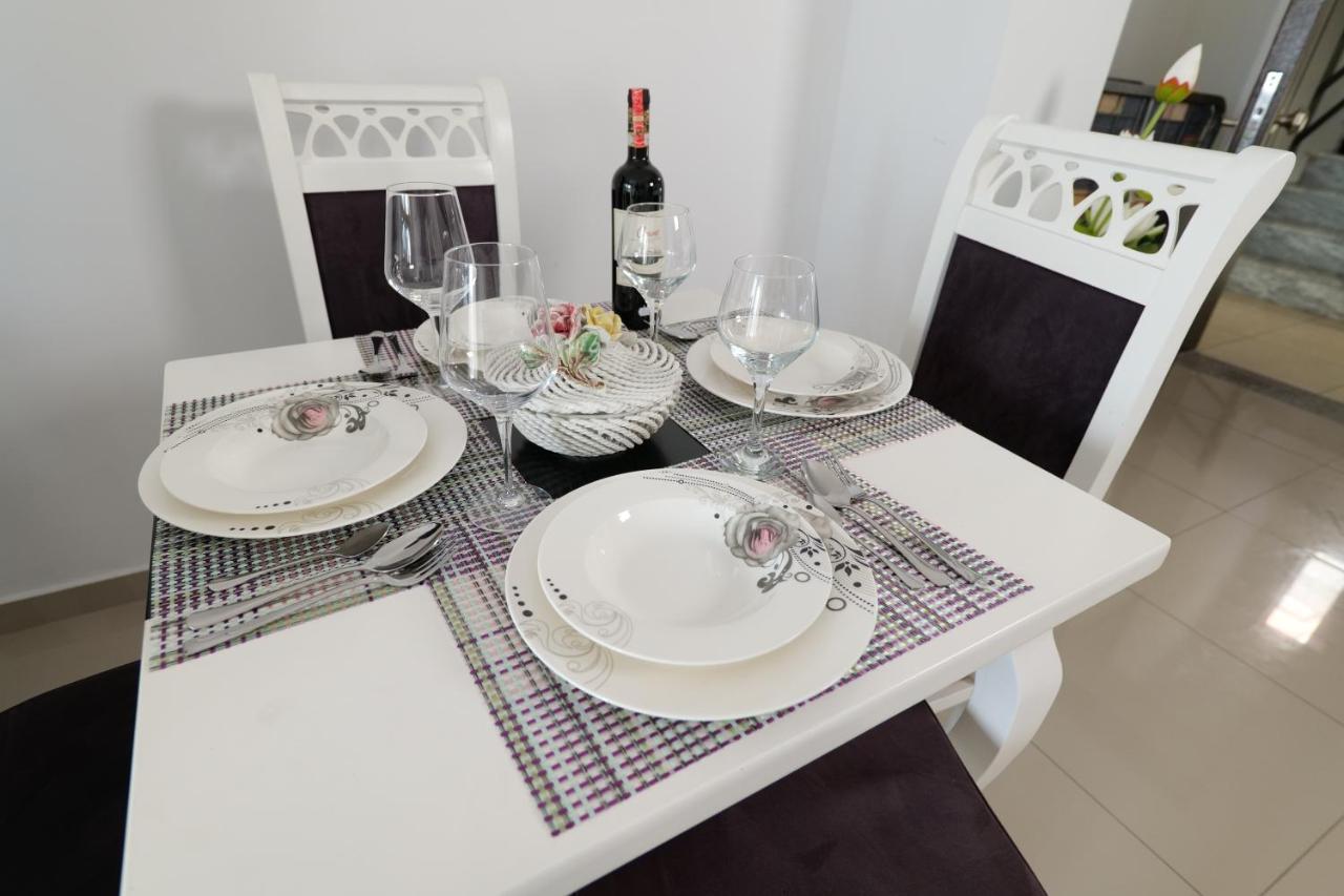 Apartament Sion 31 , Located In The Center Of The Beautiful Saranda